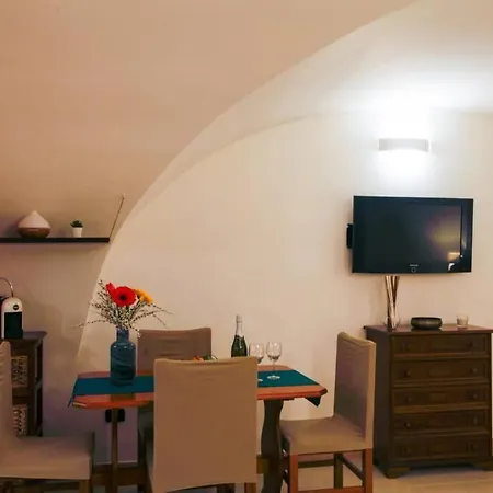 Domus Midì - Nel Centro Della Appartamento *